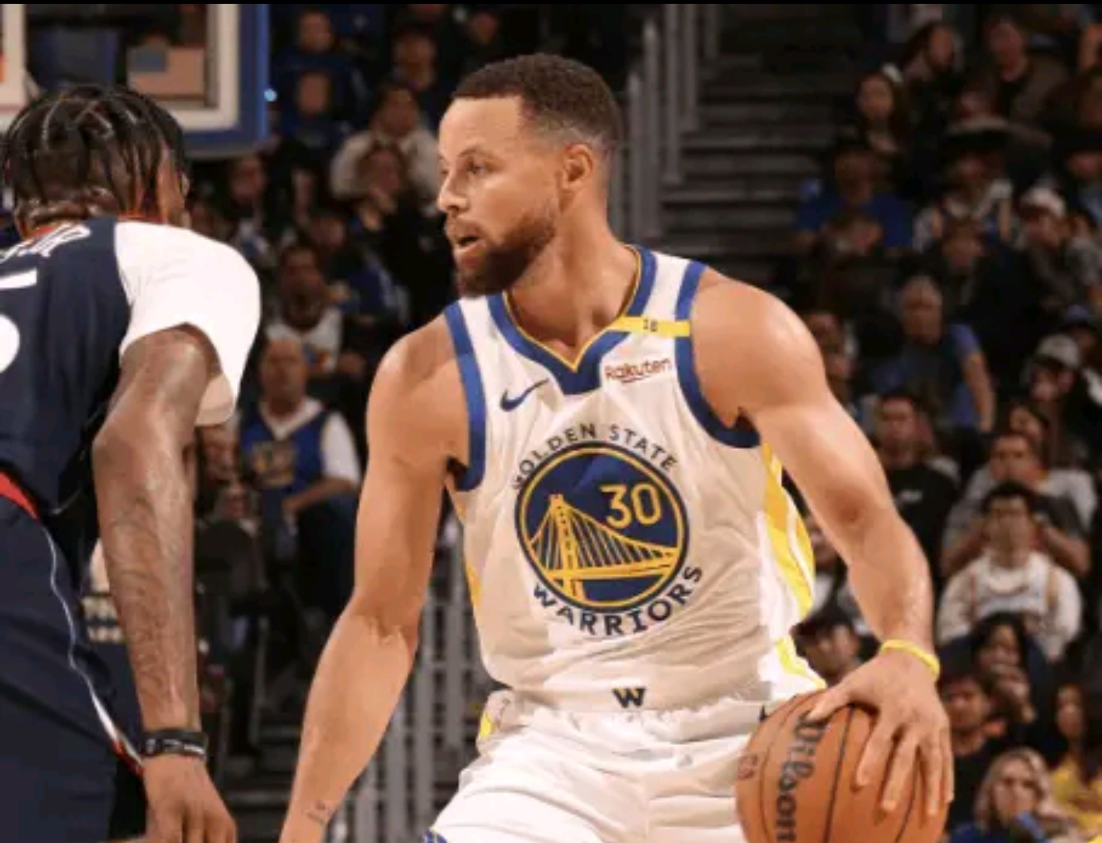 包含太狠了！库里在G2比赛中大比分领先密尔沃基雄鹿围绕全明星赛单刀错失，明尼苏达森林狼遗憾出局备战意大利杯的词条